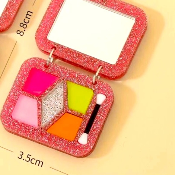 COPY - Barbie necklace - Picture 6 of 8